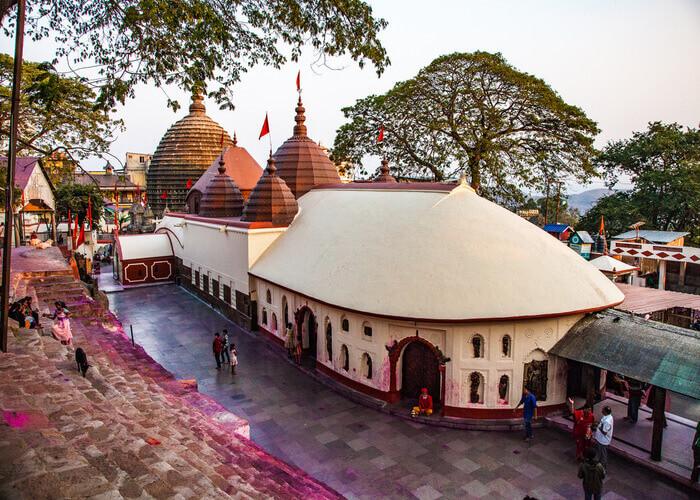 Assam Travel Guide 2026: Best Places to Visit, Wildlife, Tea Gardens & Travel Tips